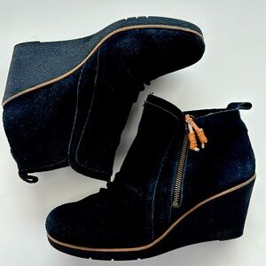 Sperry Black Suede Wedge Booties
